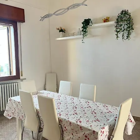 Betti, San Giuliano Mare Lägenhet *