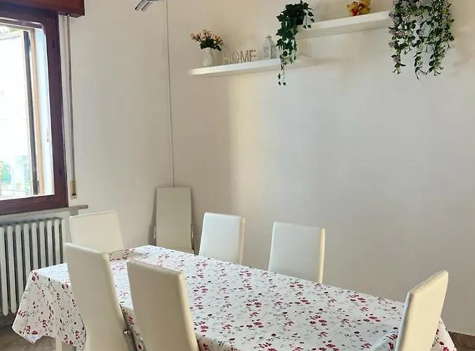 Betti, San Giuliano Mare Apartament *